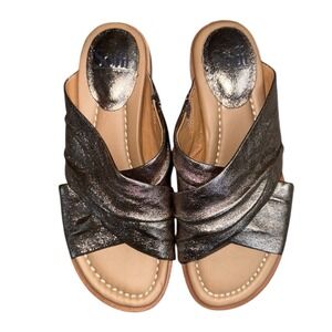 Sofft Womens Size 8 Gold Cross‎ Strap Flat Sandals